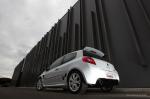 Renault Clio RS with Akrapovic exhaust